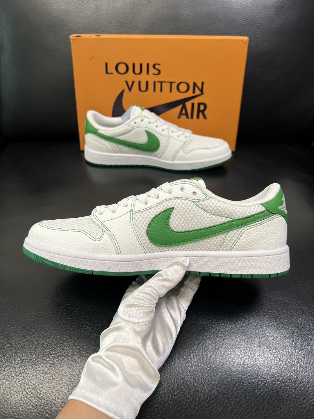 LV